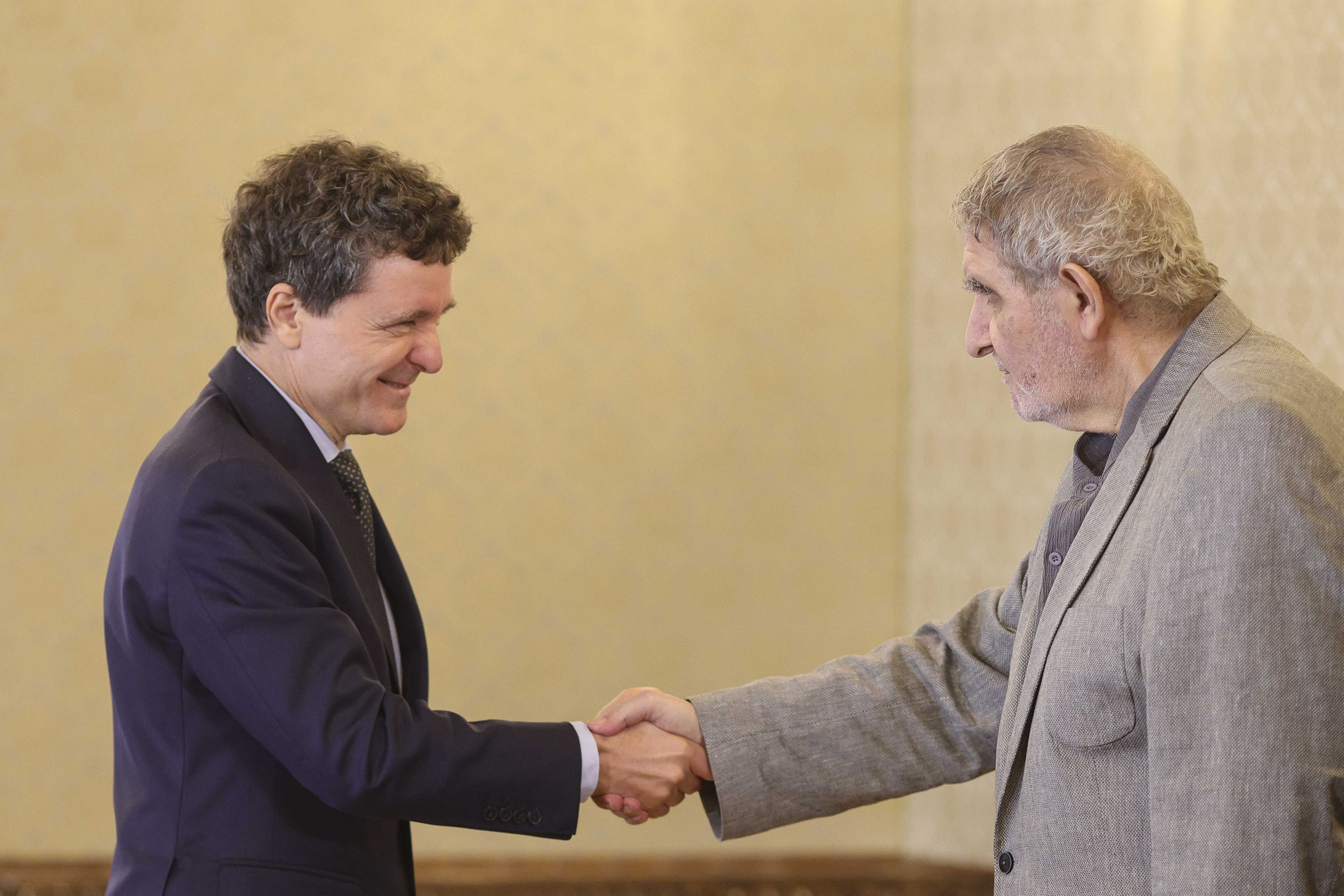 Varujan Pambuccian, după discuțiile lui Nicușor Dan cu Grupul Minorităților: „L-am rugat pe președinte să amâne propunerea de premier”|Foto: Inquam Photos/Octav Ganea