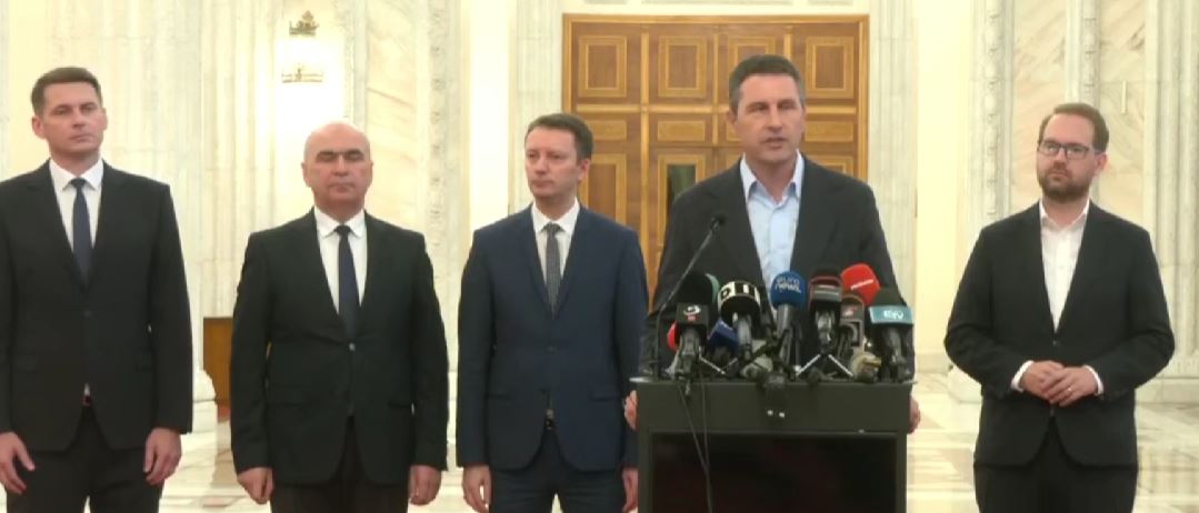 anczos Barna: „UDMR nu susține un guvern ce are nevoie de sprijinul AUR. Rotativa poate fi o soluție pentru o construcție politică solidă”|Sursa: Siegfried Mureșan - Facebook