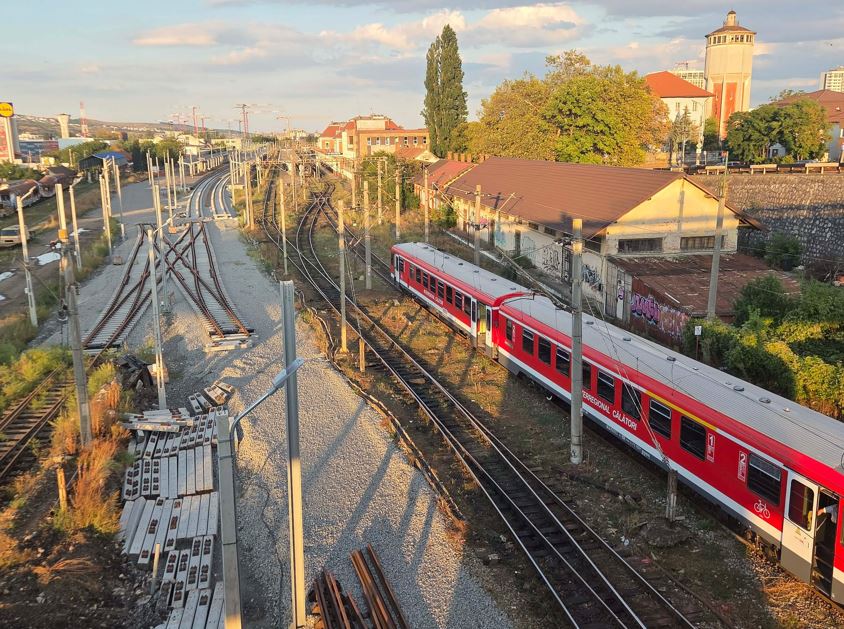 Exproprieri pentru modernizarea liniei de cale ferată Cluj-Bihor: Despăgubiri suplimentate cu 858.400 lei pentru terenuri și construcții proprietate privată| Foto: monitorulcj.ro