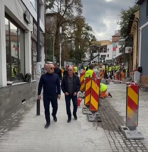 Strada Piezișă, investiție de peste 2 milioane de euro pentru modernizare. Emil Boc: „Lucrările sunt în ultima etapă”.
