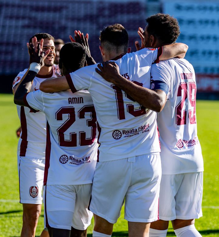 CFR Cluj a câștigat meciul de la Mioveni contra FC Argeș, scor 1-0 / Foto: CFR 1907 Cluj Facebook
