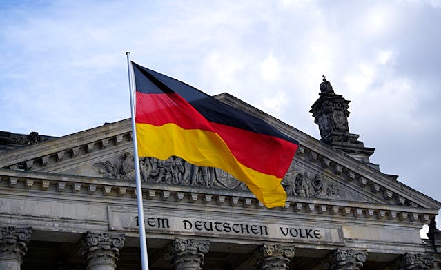 Alternativa pentru Germania (AfD) și Alianța Sahra Wagenknecht (BSW) au adoptat miercuri, 14 octombrie, în parlamentul landului Saxonia-Anhalt, o moțiune prin care solicită încetarea sprijinului militar și financiar pentru Ucraina și ridicarea sancțiunilor împotriva Rusiei. |  Foto: pexels.com