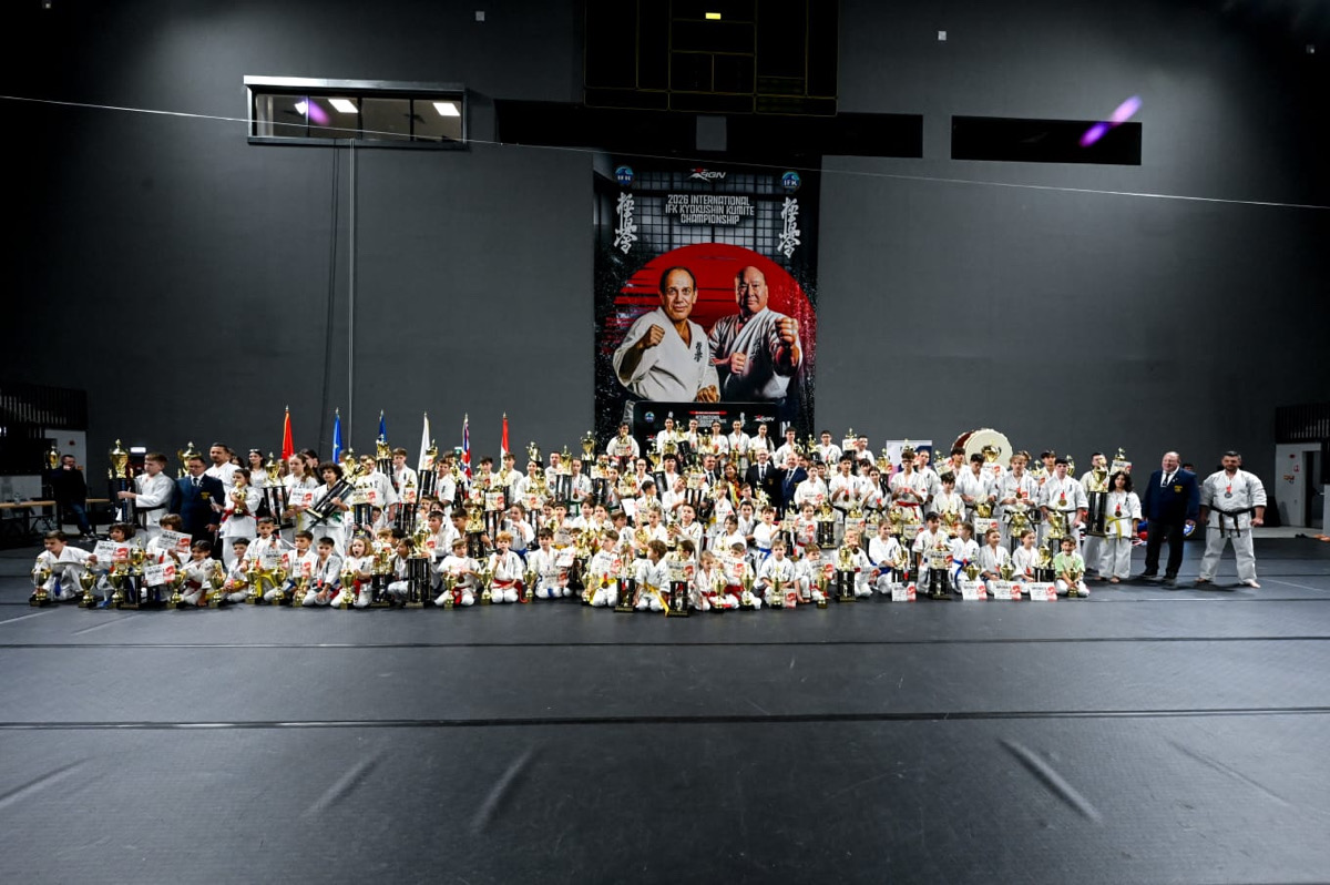 Clubul Sportiv Budo Gym Napoca din Cluj-Napoca a încheiat Campionatul Internațional IFK de Kyokushin Kumite cu 40 de clasări pe podium. Competiția s-a desfășurat sâmbătă, 17 octombrie, la Nova Power & Gas Arena din Turda. | Foto: Budo Gym Napoca