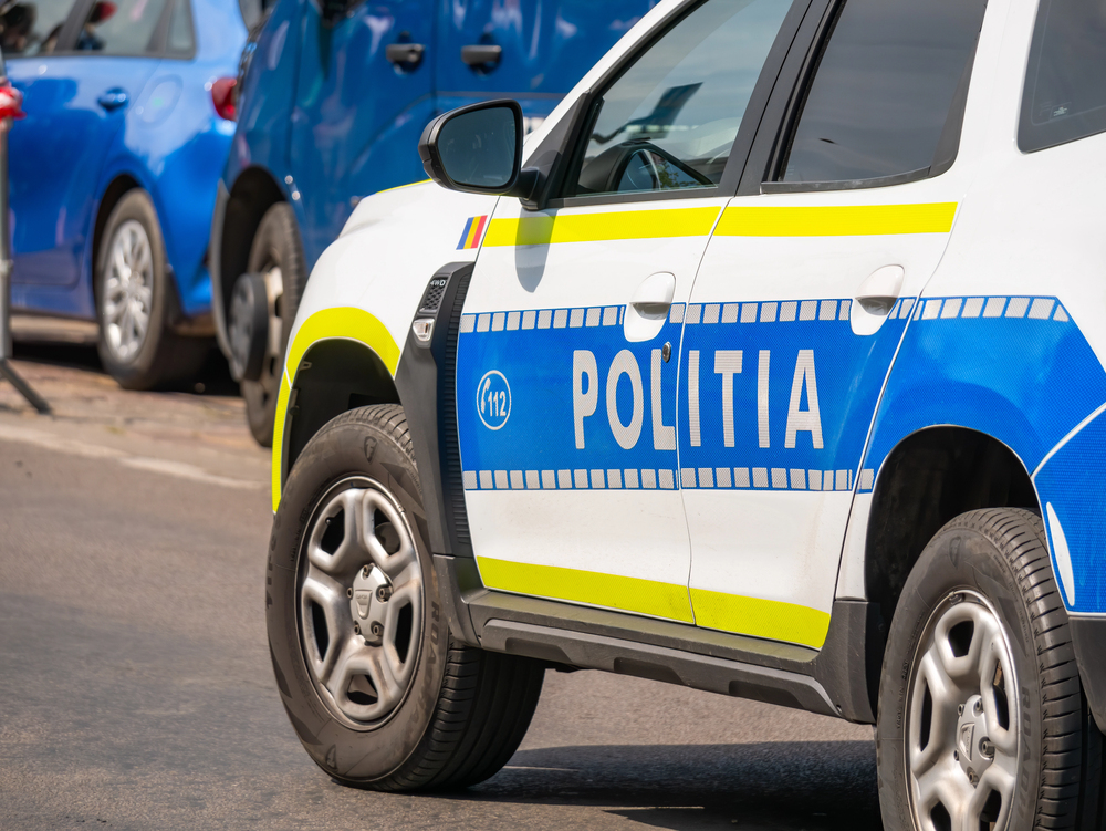 Polițiștii din Bistrița-Năsăud investighează modul în care imaginile atacului de la Școala Gimnazială „Ștefan cel Mare”, înregistrate de camerele de supraveghere, au fost făcute publice. | | Foto: DepositPhotos.com