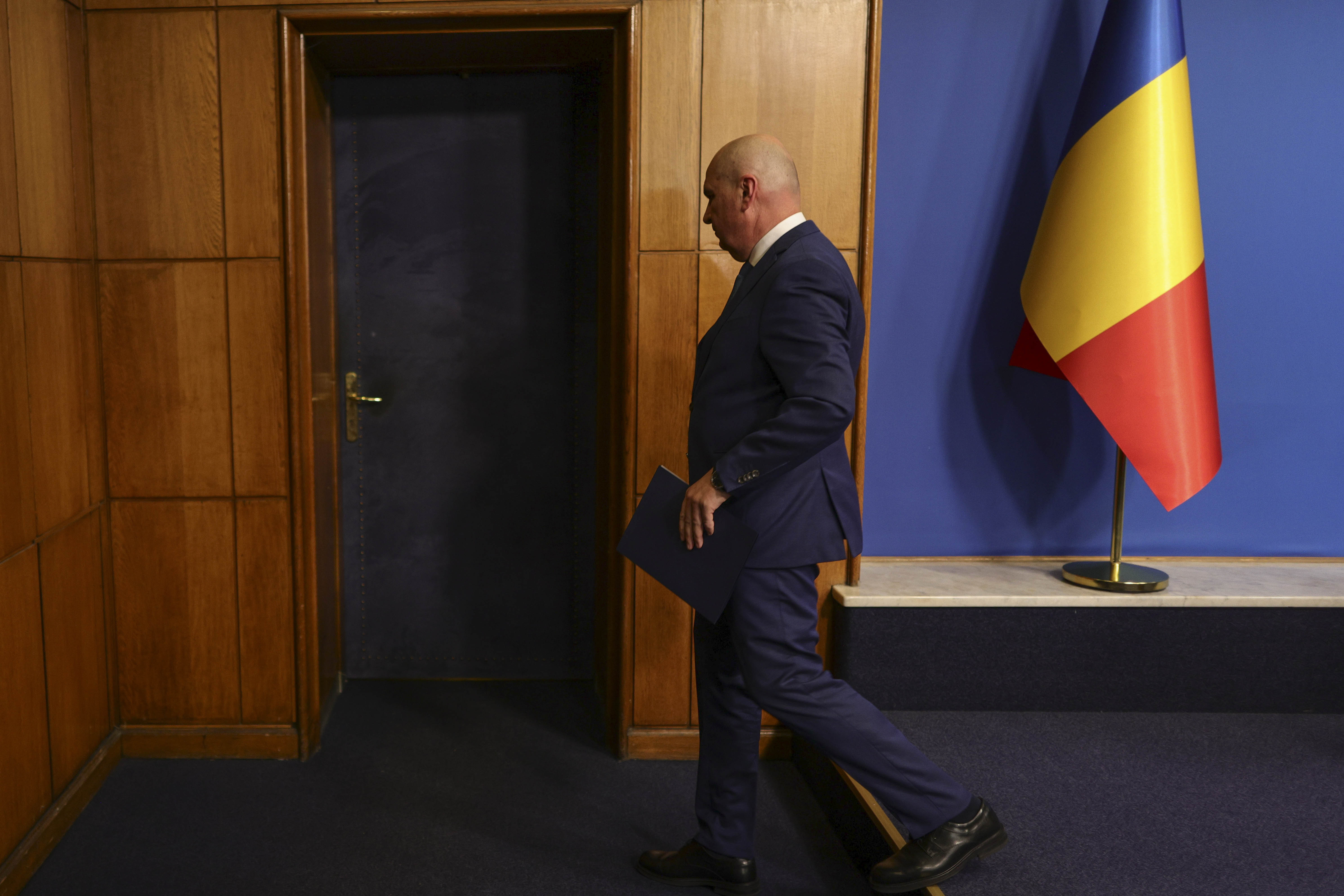 Criza bugetară riscă să degenereze într-o criză economică. Avertismentul lui Bolojan: „Au de suferit toți românii”.|Foto: Inquam Photos / Octav Ganea