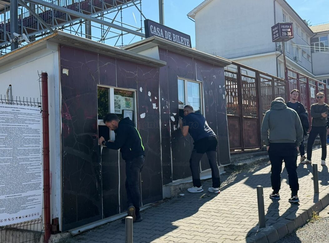 S-au pus în vânzare bilete pentru derby-ul dintre CFR și Universitatea / Foto: Sergiu CRĂCIUN, monitorulcj.ro