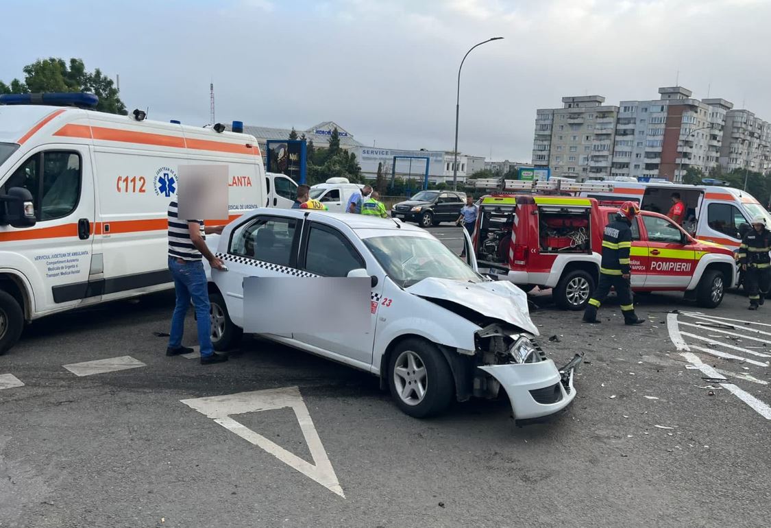 Accident Grav Pe Calea Florești! O Femeie și Un Bărbat, Transportați La ...