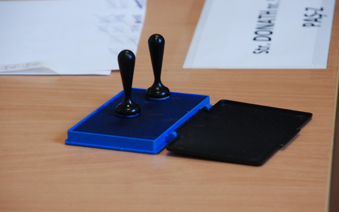 Sondaj. Pe cine ar vota românii la alegerile parlamentare din 1